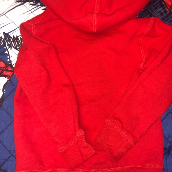 Red hoodie boys 4/5 navy blue liner - Picture 2 of 2